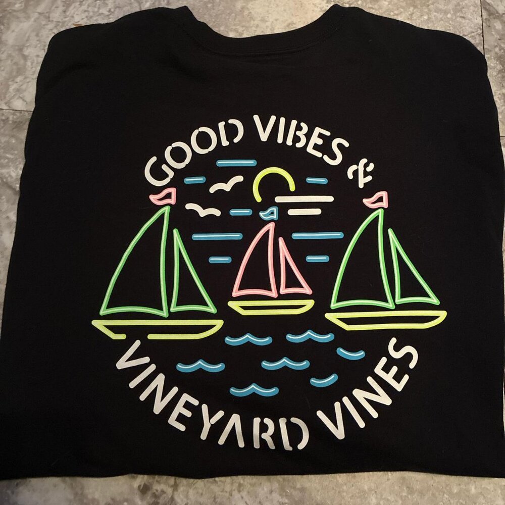 VINEYARD VINES Black Long Sleeve Tee - Picture 2 of 2